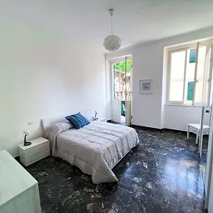 Chez Therese Apartment